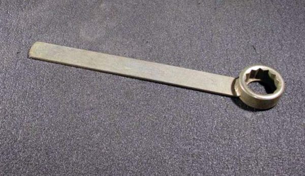 Ключ гайки храповика ВАЗ 2101–2107