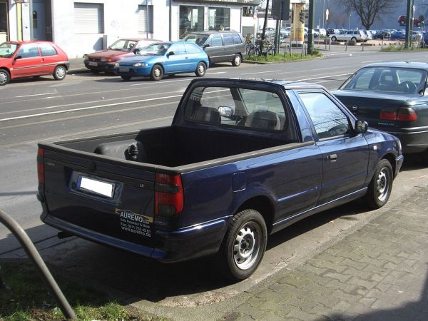 Volkswagen Caddy Typ 9U