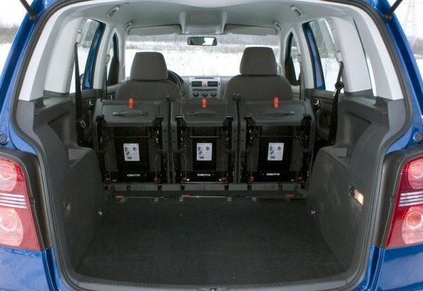 Багажник «Турана» без третьего ряда сидений