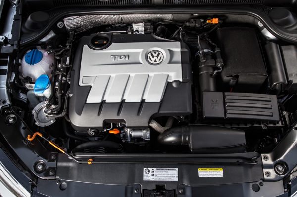Дизельный двигатель Volkswagen Jetta 2013 года