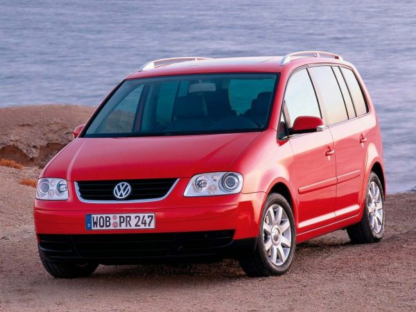 Volkswagen Touran, 2003–2006 годы выпуска
